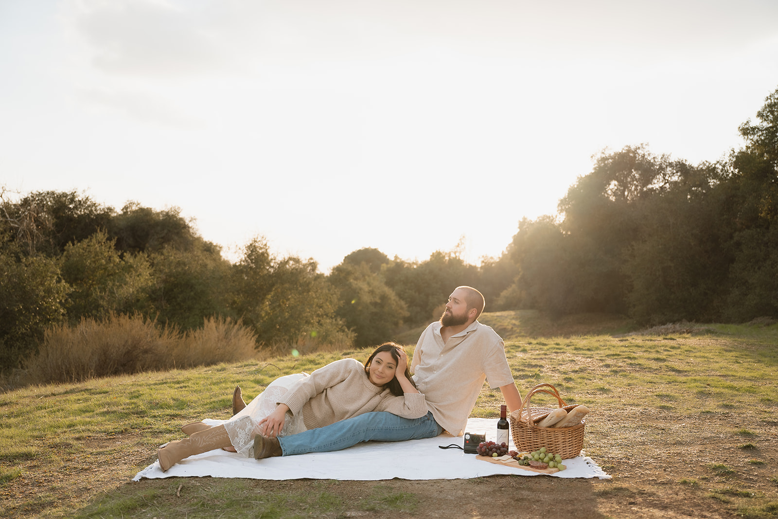 Brittany & Jared’s Relaxed Picnic Date Photoshoot in Chino Hills